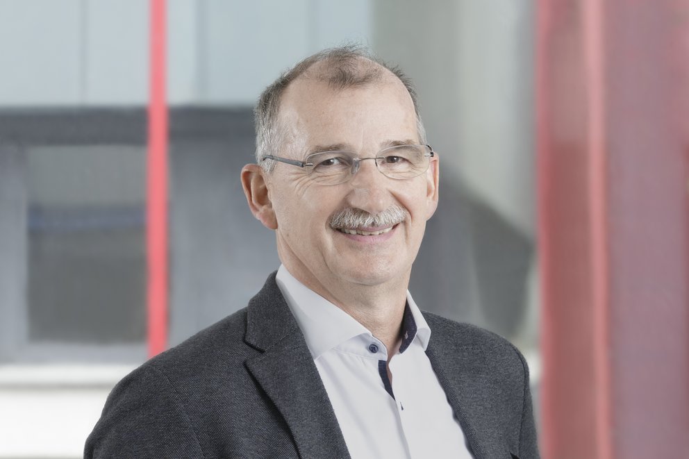 Dr. Johann Bizer, Vorsitzender des Vorstands (© Joerg Schwalfenberg) Dr. Johann Bizer, Vorsitzender des Vorstands